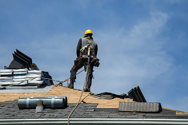 Professional Gutter Installation technician working in Star Prairie, WI